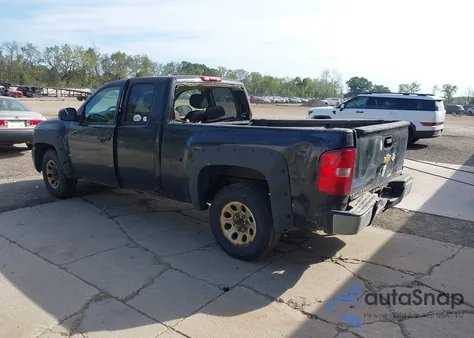 2008 Chevrolet Silverado 1500 Work Truck z USA, uszkodzony, nr VIN 1GCEC19X88Z331127